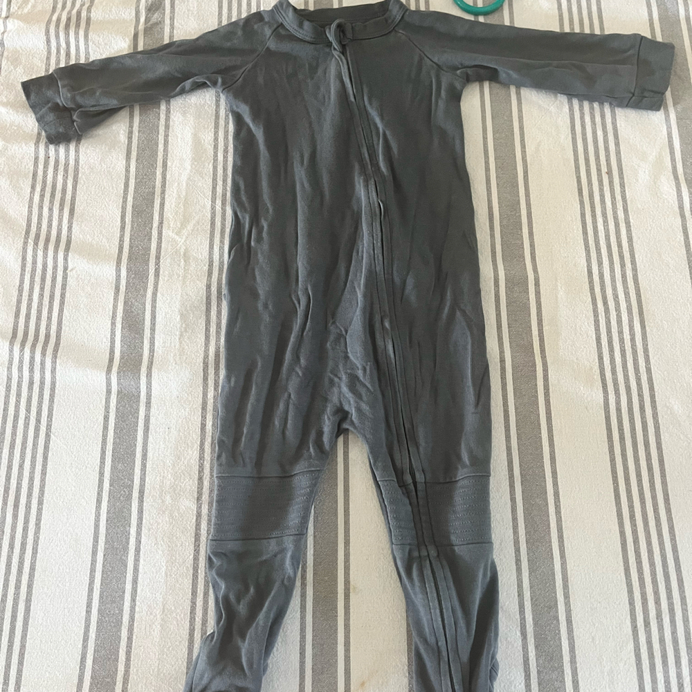 Goumi Baby Footie with Foldover Feet